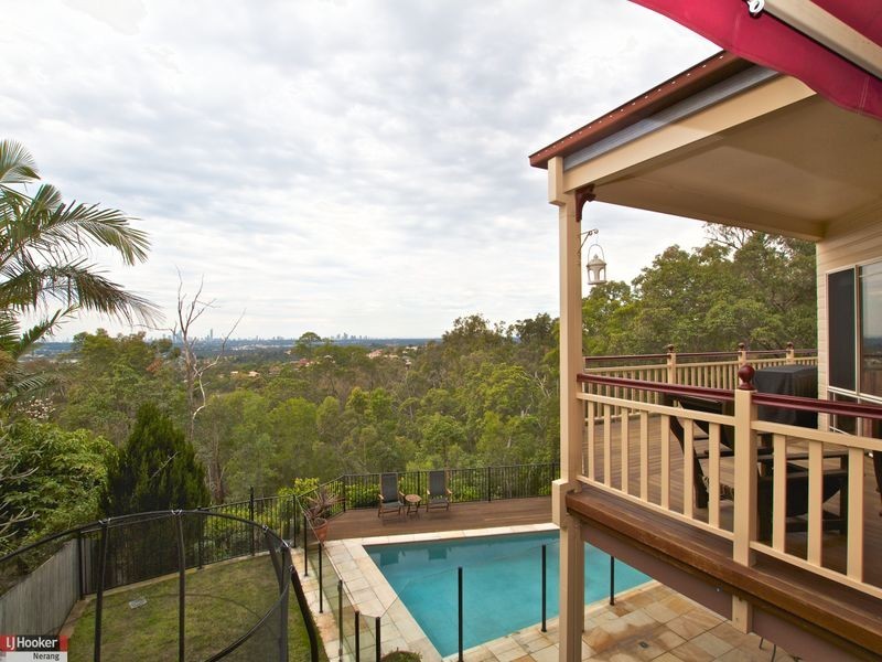 92 Armstrong Way, Highland Park QLD 4211