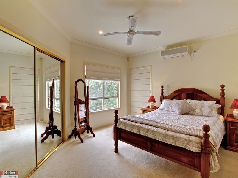 92 Armstrong Way, Highland Park QLD 4211