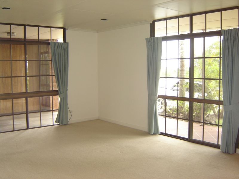 139 Hinkler Drive, Worongary QLD 4213