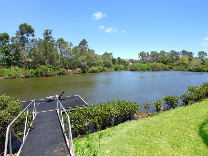 19 Nerang River Drive, Nerang QLD 4211