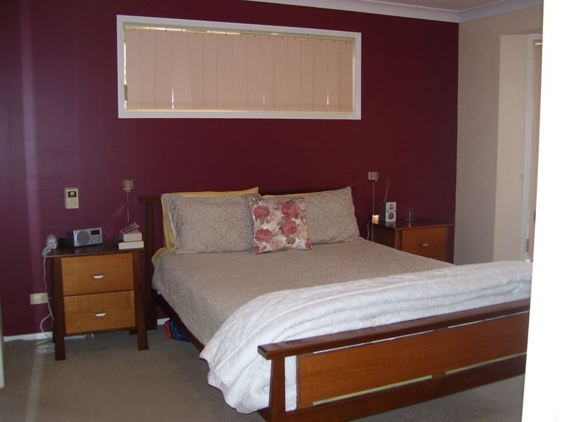 5 Regal Court, Highland Park QLD 4211