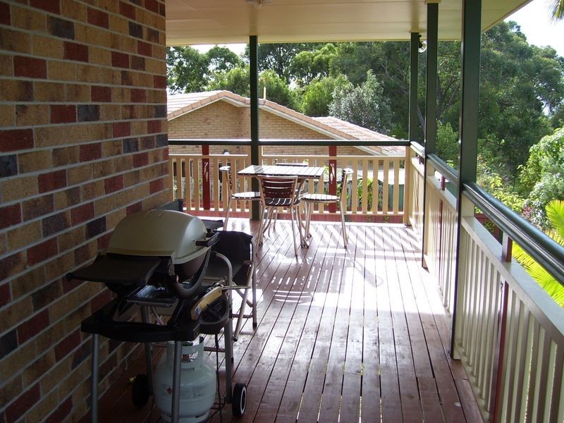 5 Regal Court, Highland Park QLD 4211