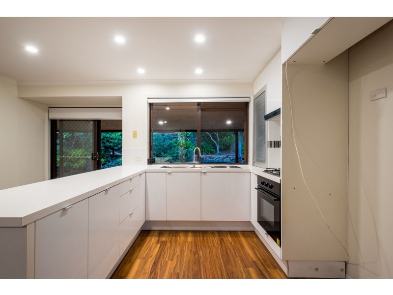 28 Orlando Court, Highland Park QLD 4211