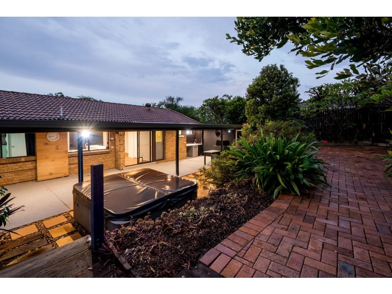 28 Orlando Court, Highland Park QLD 4211