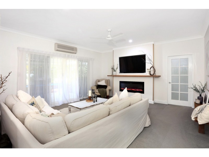 7 Nathanvale Drive, Mount Nathan QLD 4211