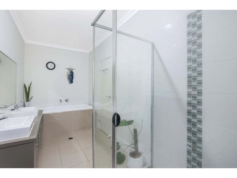 6 Bunyip Place, Gilston QLD 4211