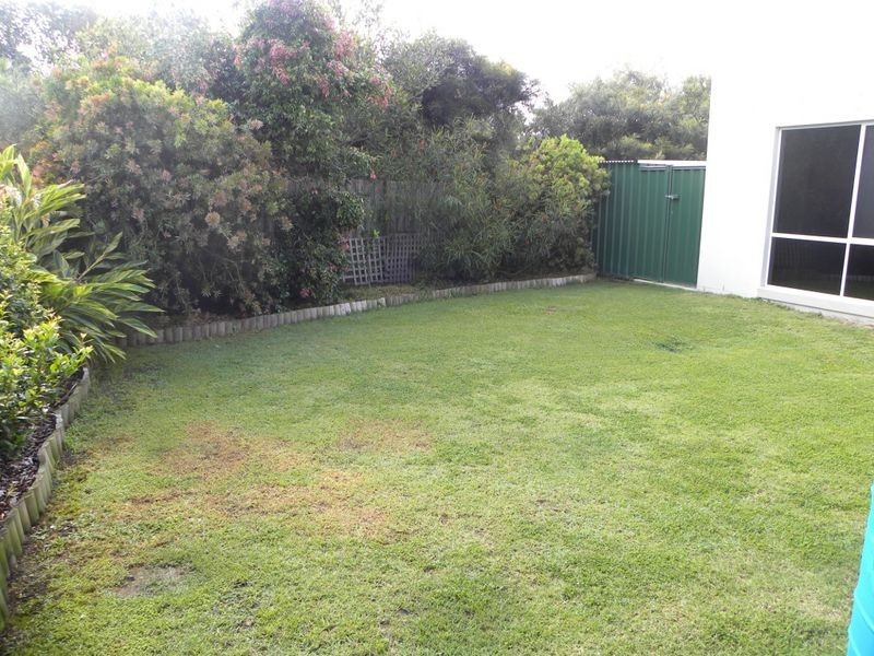 8 Kelsey Circuit, Nerang QLD 4211