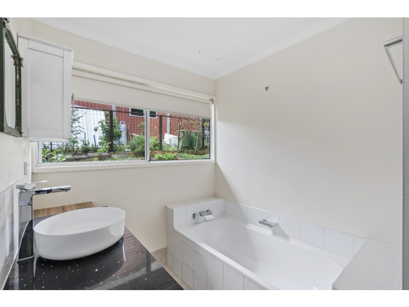 75 North Road, Lower Beechmont QLD 4211