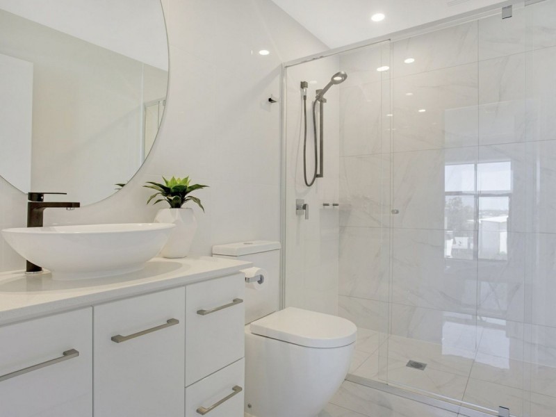 1/34 John Francis Drive, Carrara QLD 4211