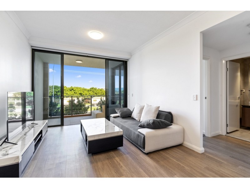 5217 Harbourview Drive, Hope Island QLD 4212