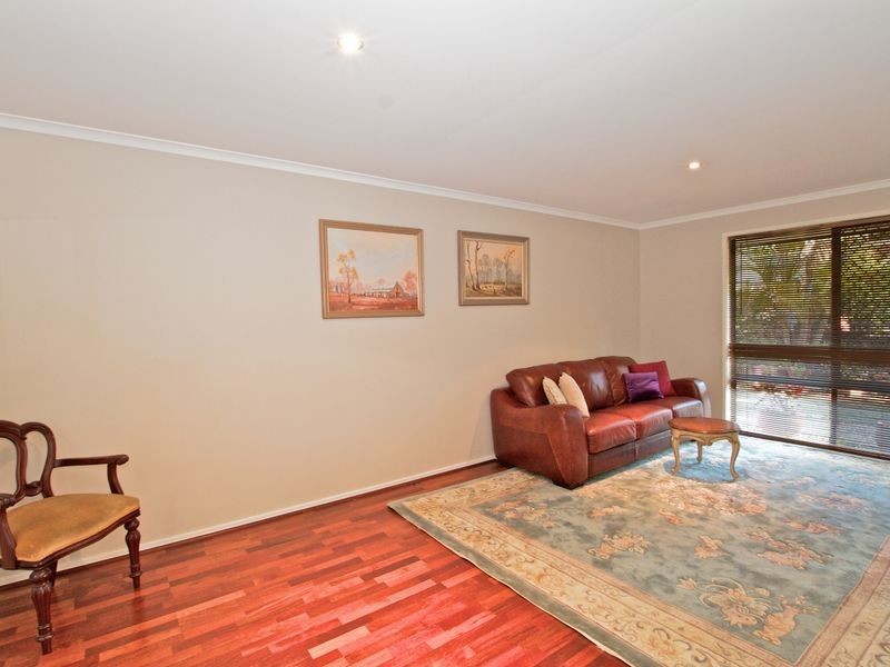 24 Greenbank Circuit, Carrara QLD 4211