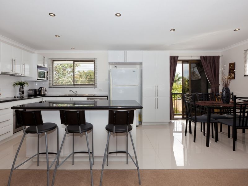 3/17 The Locale, Nerang QLD 4211