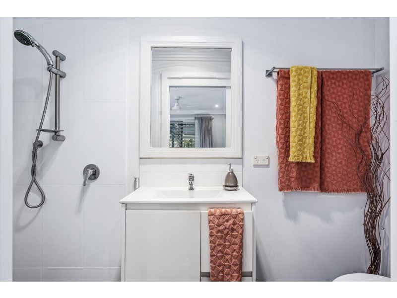 8 Pilbara Place, Worongary QLD 4213