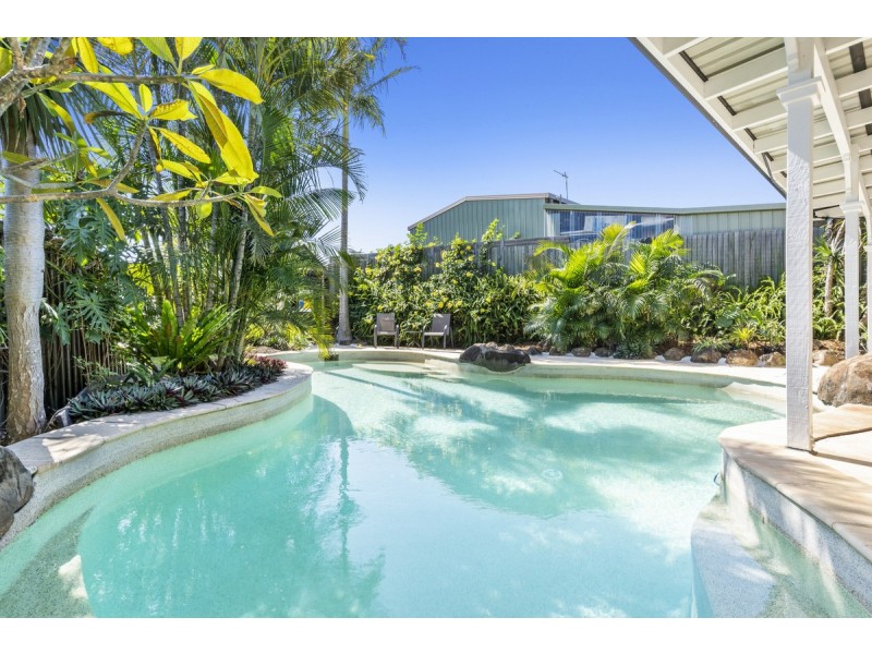 8 Pilbara Place, Worongary QLD 4213