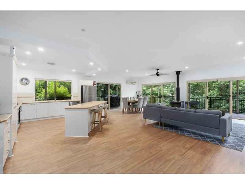 10-12 Sumba Court, Tamborine Mountain QLD 4272