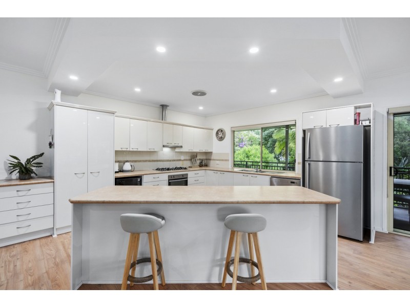 10-12 Sumba Court, Tamborine Mountain QLD 4272