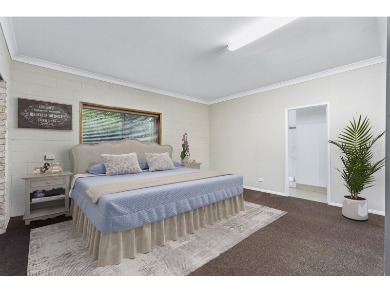 10-12 Sumba Court, Tamborine Mountain QLD 4272