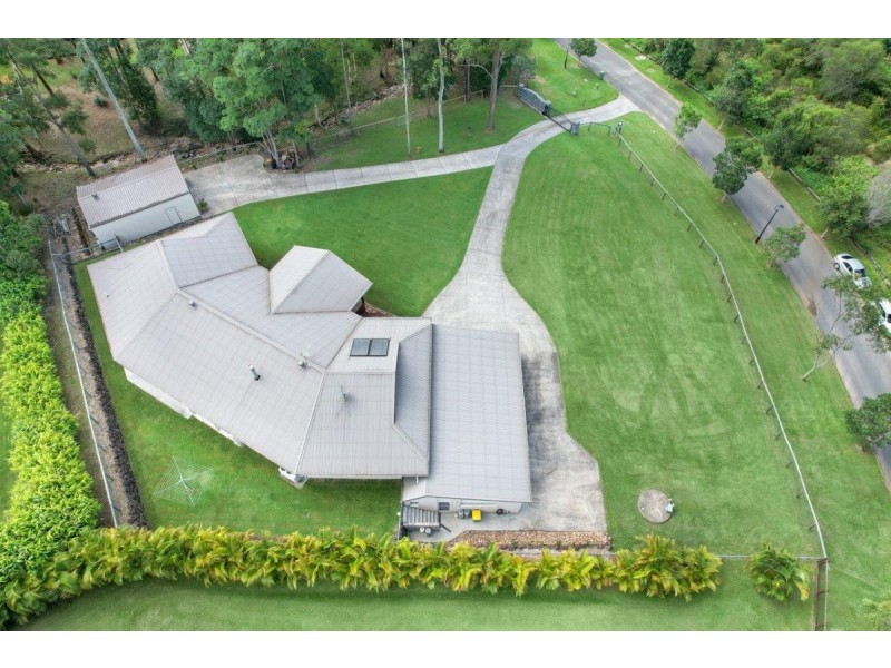 101 Nathanvale Drive, Mount Nathan QLD 4211