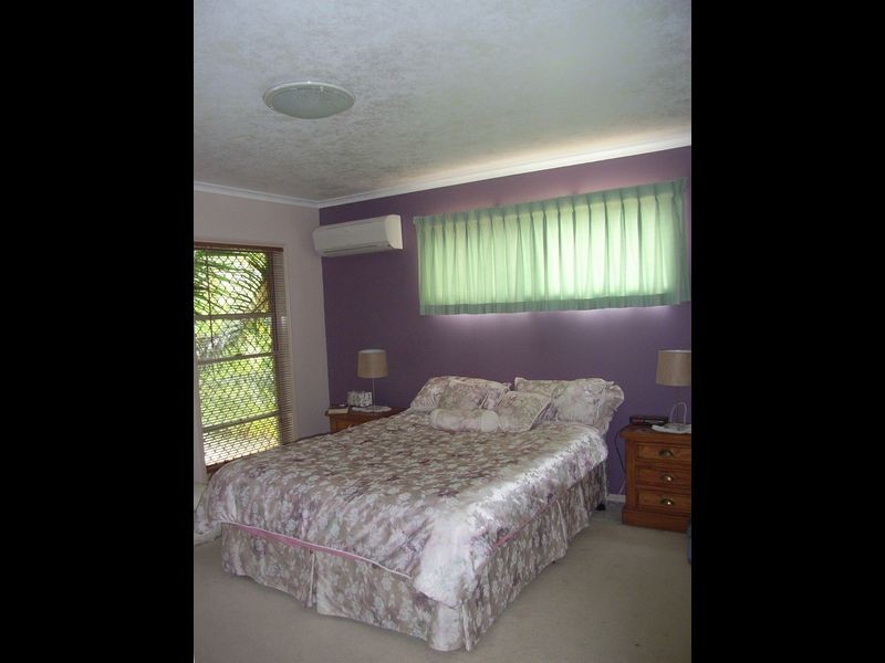 14 Yarraowee Drive, Nerang QLD 4211