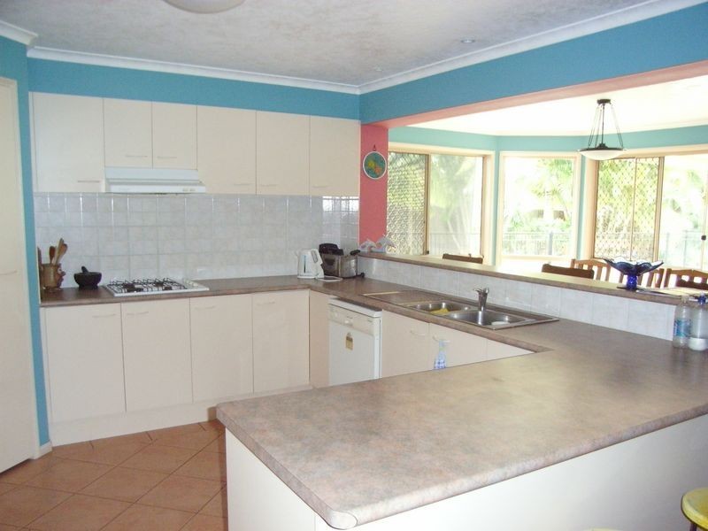 14 Yarraowee Drive, Nerang QLD 4211