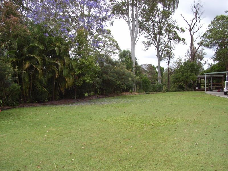 14 Yarraowee Drive, Nerang QLD 4211