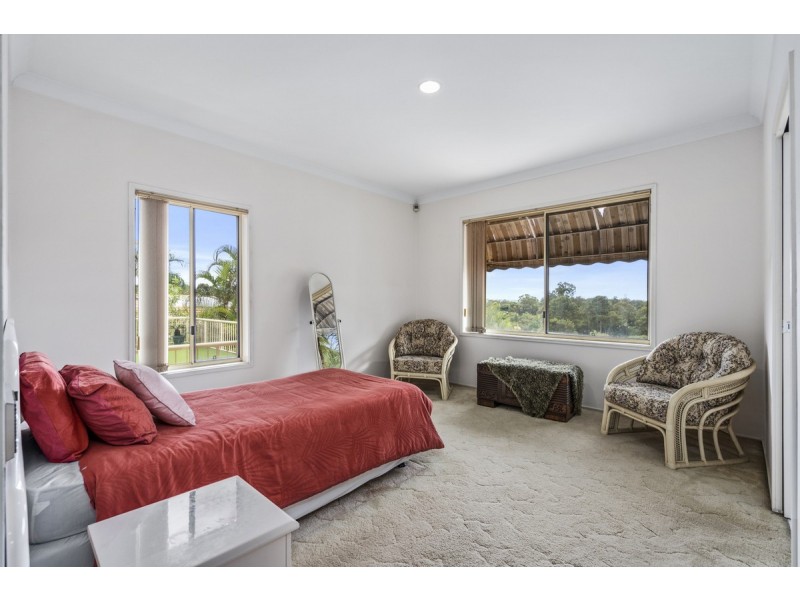 11 Ryfield  Road, Carrara QLD 4211