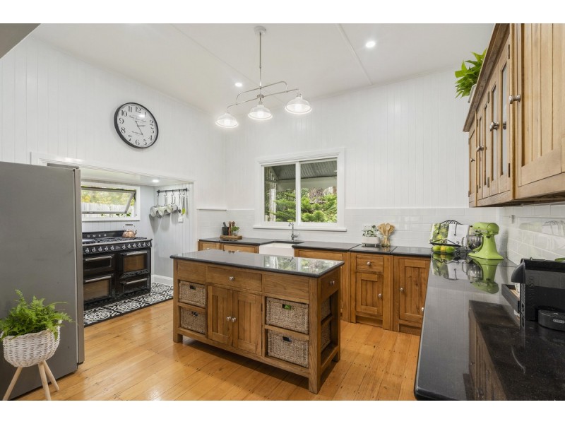 6-18 Timbarra Drive, Beechmont QLD 4211