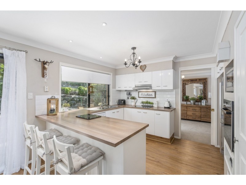 17 Lords Avenue, Mount Nathan QLD 4211