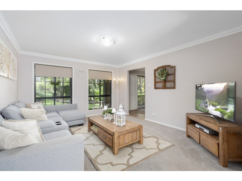 17 Lords Avenue, Mount Nathan QLD 4211
