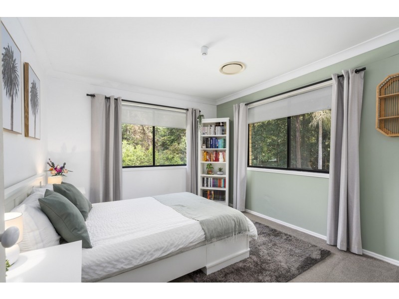 17 Lords Avenue, Mount Nathan QLD 4211
