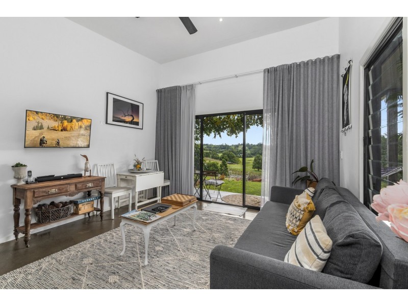 13-17 Acacia Court, Beechmont QLD 4211