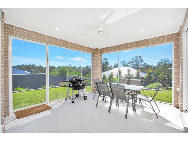 89 Peter Mills Drive, Gilston QLD 4211