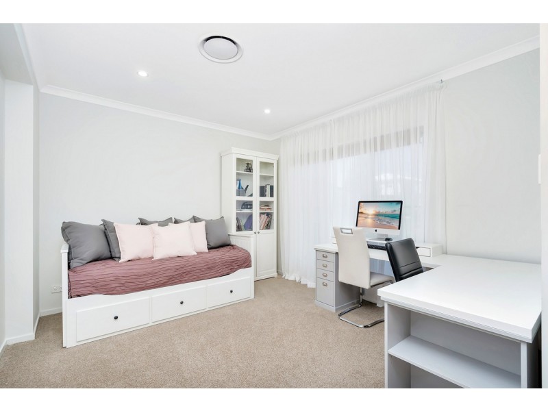 89 Peter Mills Drive, Gilston QLD 4211