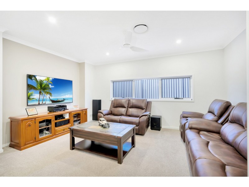 89 Peter Mills Drive, Gilston QLD 4211