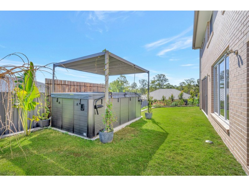 89 Peter Mills Drive, Gilston QLD 4211