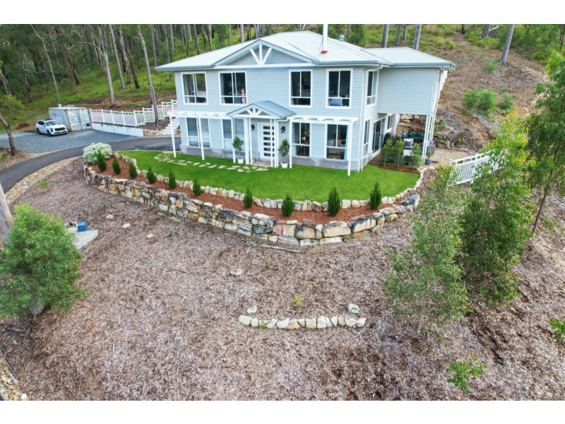 6 Valleyview Drive, Mount Nathan QLD 4211