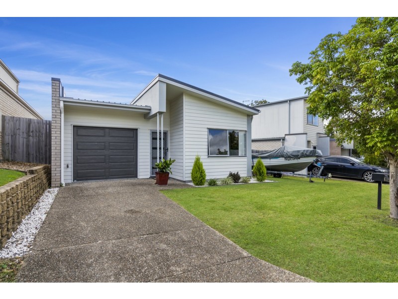 4 Gideon Gardens, Pimpama QLD 4209