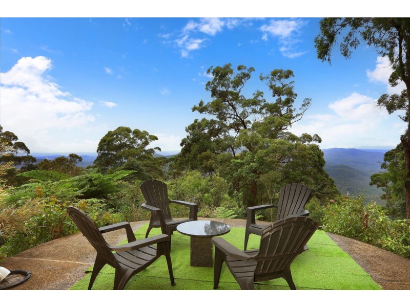 53 Landman Court, Clagiraba QLD 4211