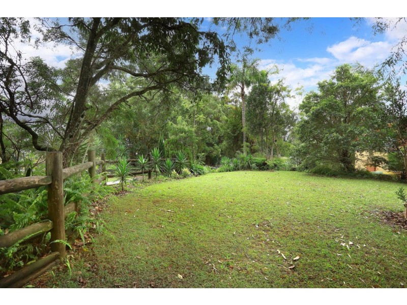 53 Landman Court, Clagiraba QLD 4211