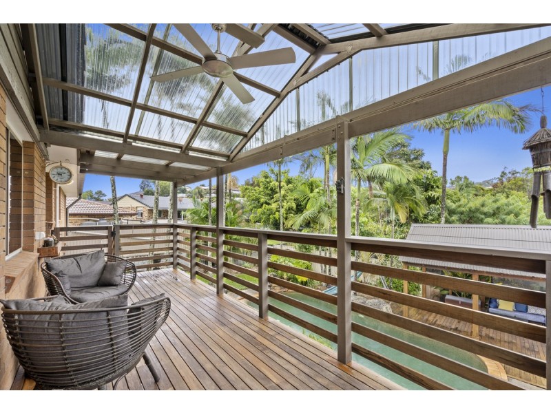 4 Jindabyne Court, Highland Park QLD 4211