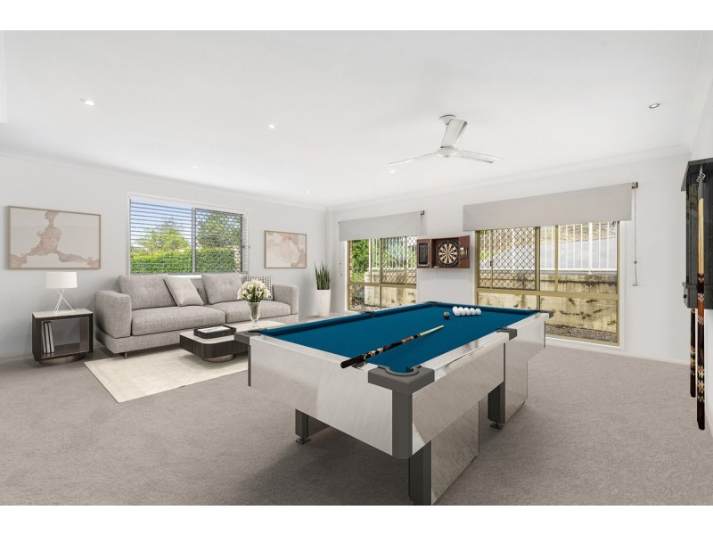 69 Paddington Drive, Carrara QLD 4211