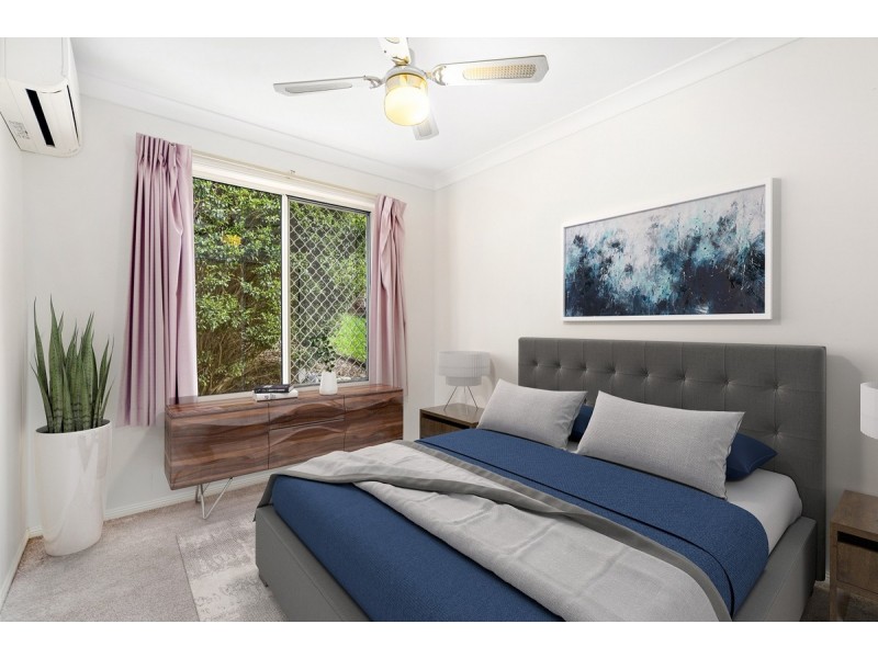 69 Paddington Drive, Carrara QLD 4211