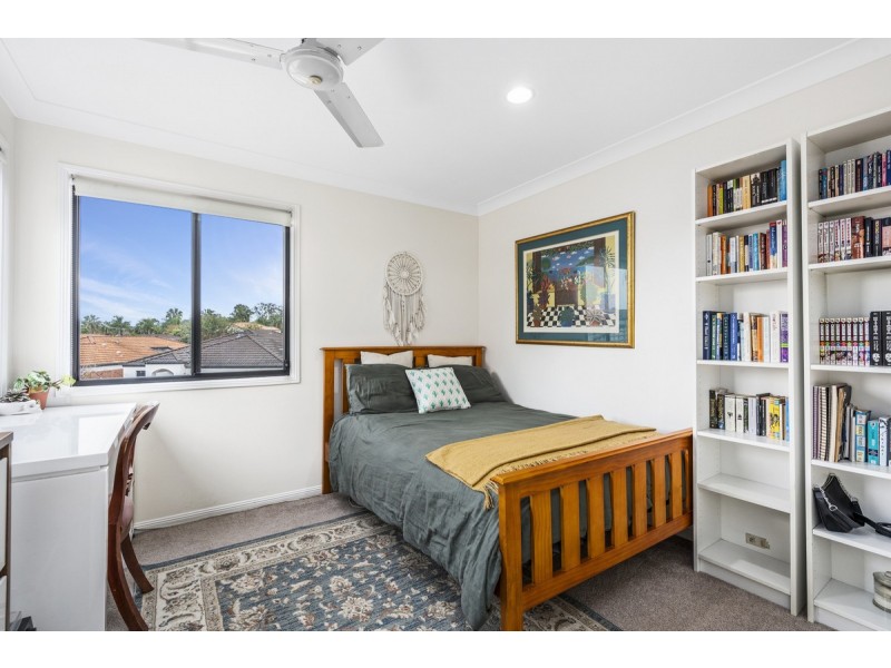 13A/64 Gilston Road, Nerang QLD 4211