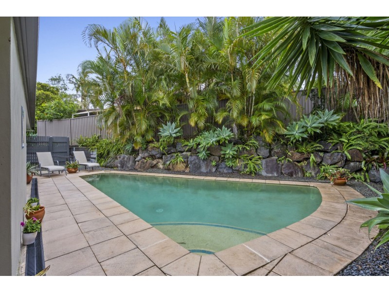 3 Survey Court, Highland Park QLD 4211