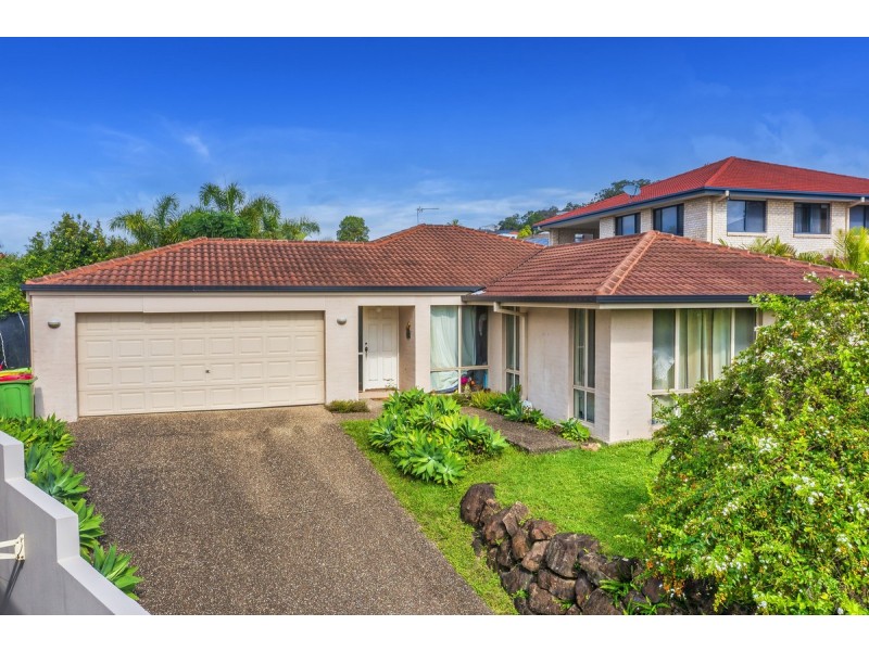 32 Tara Vista Boulevard, Highland Park QLD 4211