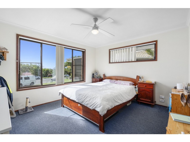 14 Tiley Court, Highland Park QLD 4211