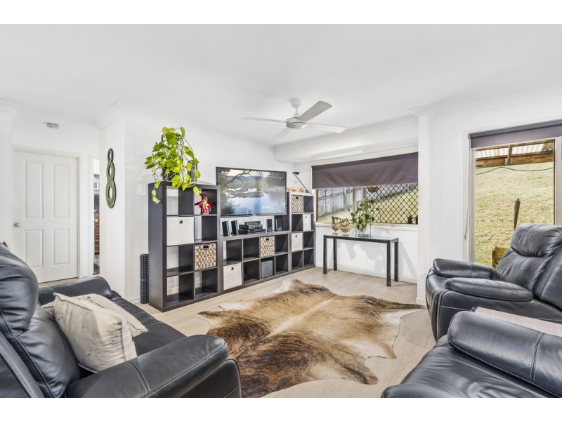 1/80 Paddington Drive, Carrara QLD 4211