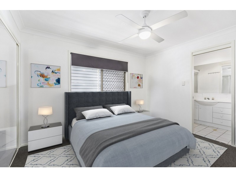 1/80 Paddington Drive, Carrara QLD 4211