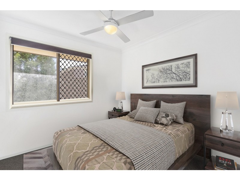 1/80 Paddington Drive, Carrara QLD 4211
