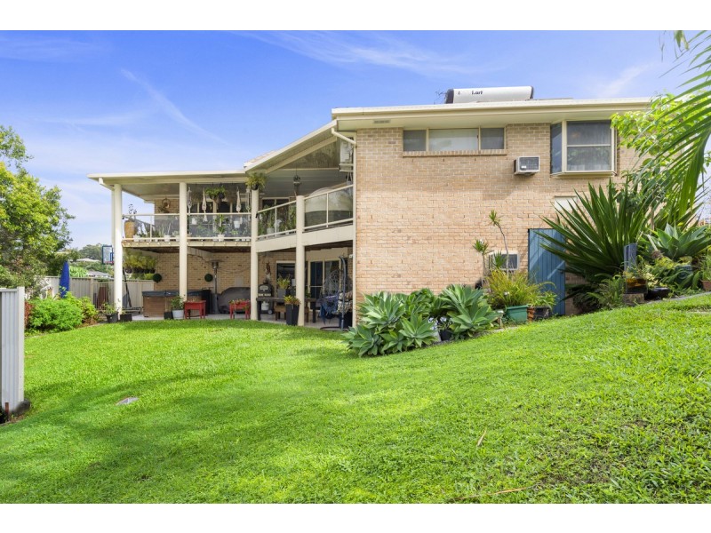 6 Berkley Court, Highland Park QLD 4211